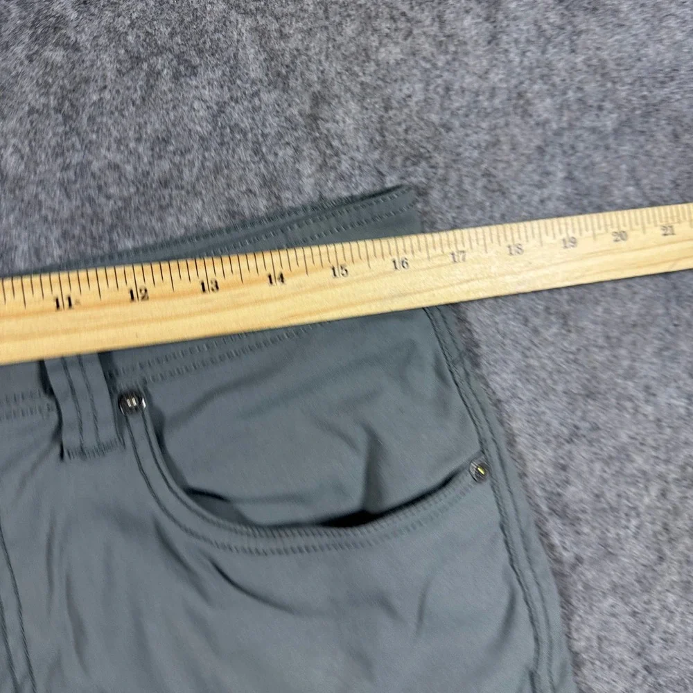 Prana Zion Shorts Mens 32 Gray Green Hiking Outdoor Stretch Nylon 11 Inseam